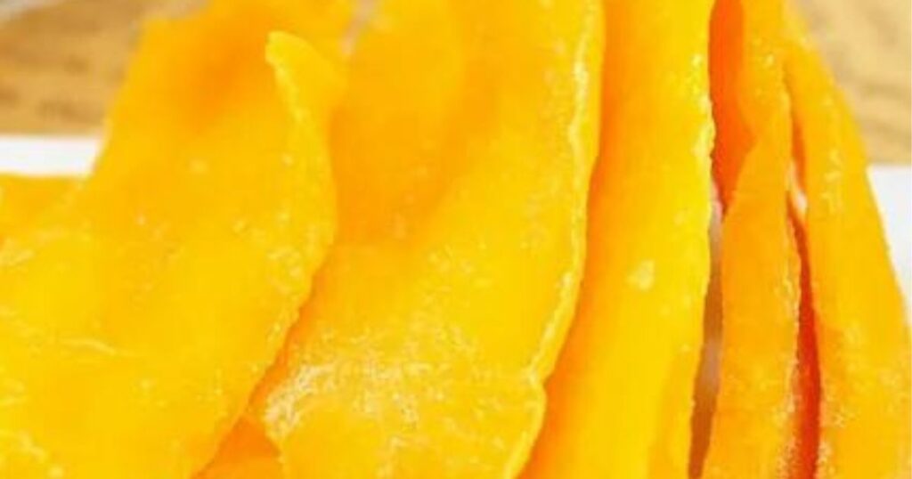 Wholesale Dry Mango in Pakistan slices rich in vitamins and antioxidants.